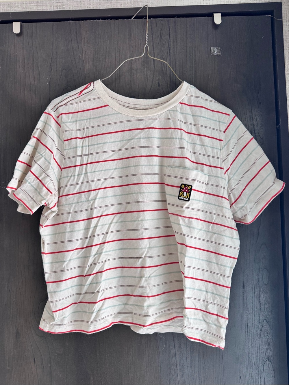 RVCA Cropped T-shirt